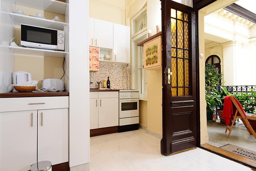 Basilica View II Vintage Apartment Будапеща Екстериор снимка